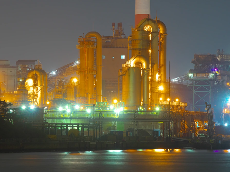 industrial-lighting-in-chemical-voc-intensive-environments-challenges-smart-solutions